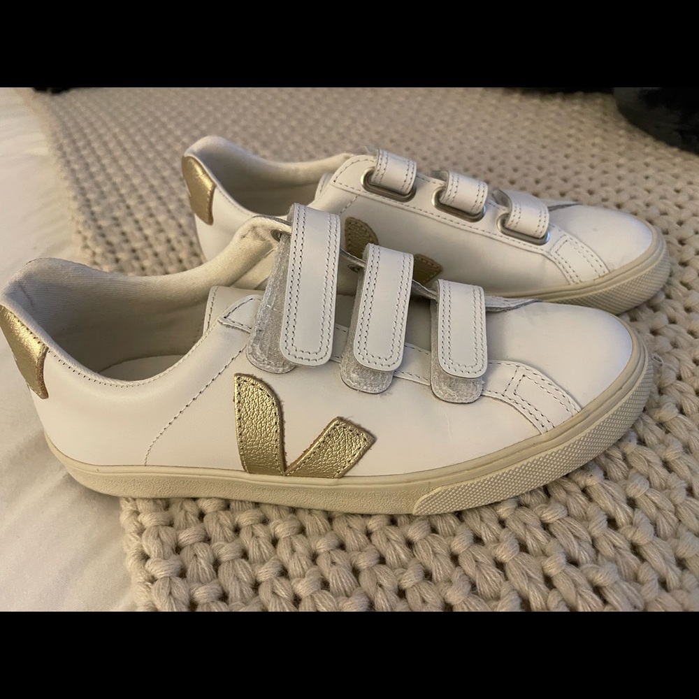 Veja sneakers